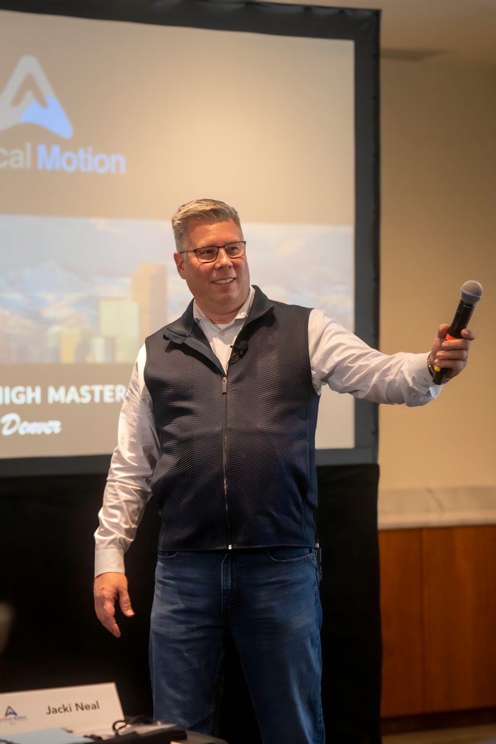 Tom Cox speaking to a group